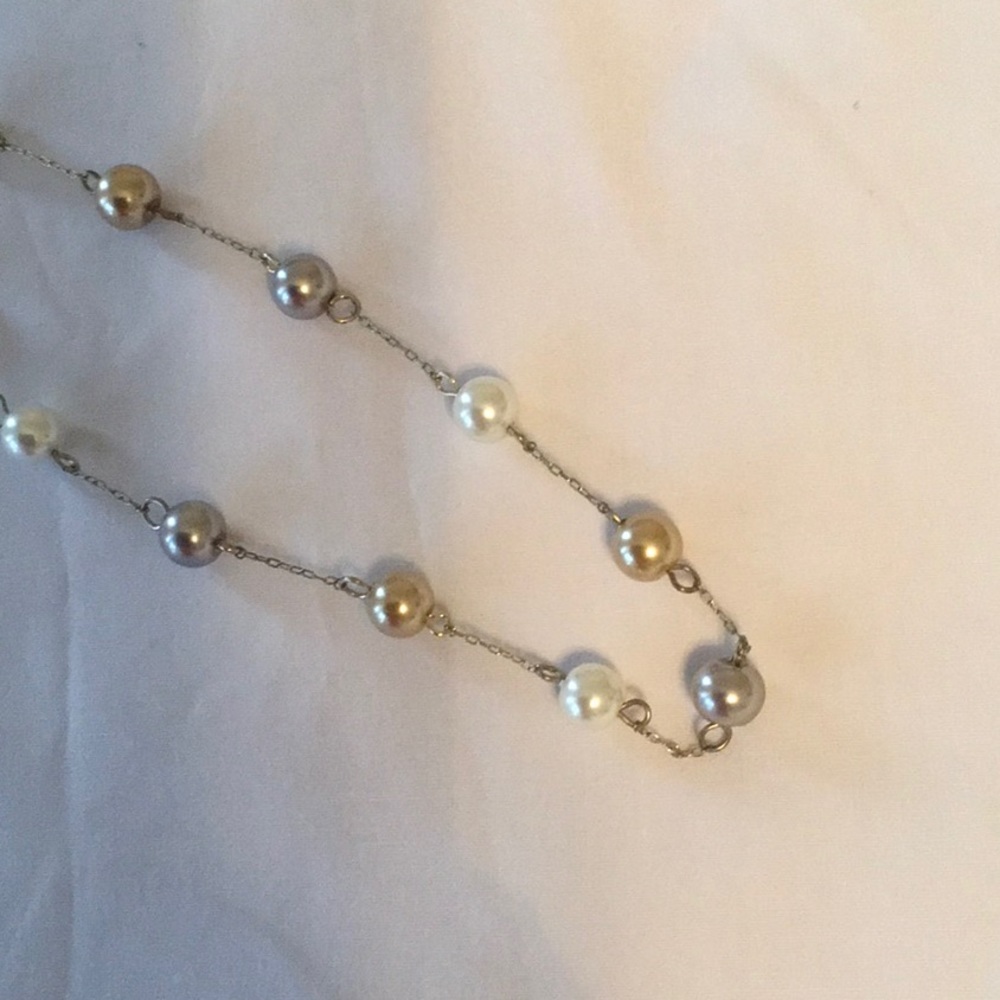 Necklace - Picture 2 of 7
